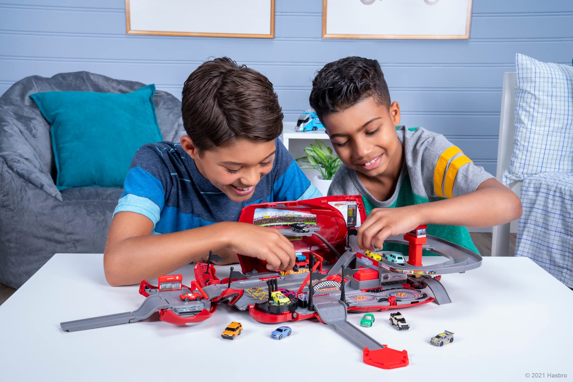 Micro Machines Corvette Raceway Transformando Corvette en - Imagen 8