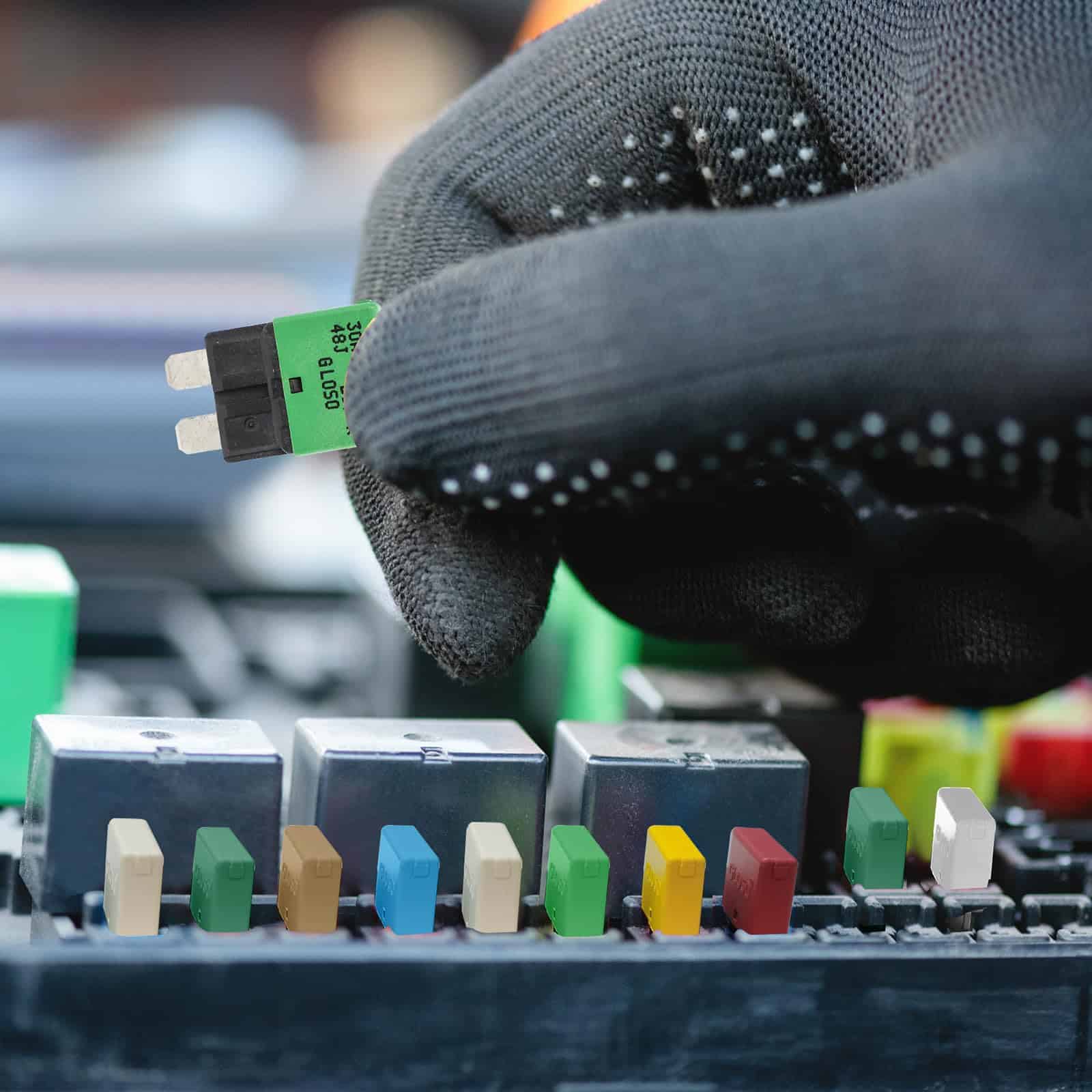 Interruptores de Circuito GLOSO E37 Auto Reset de Perfil - Imagen 8