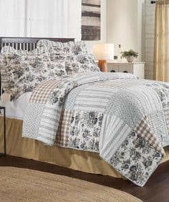 Colcha Queen Annie Portabella Floral Patch VHC Brands