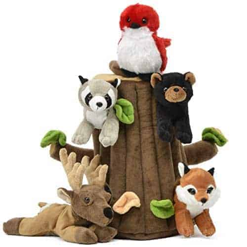 Casita de árbol de peluche Unipak con cinco (5) animales de