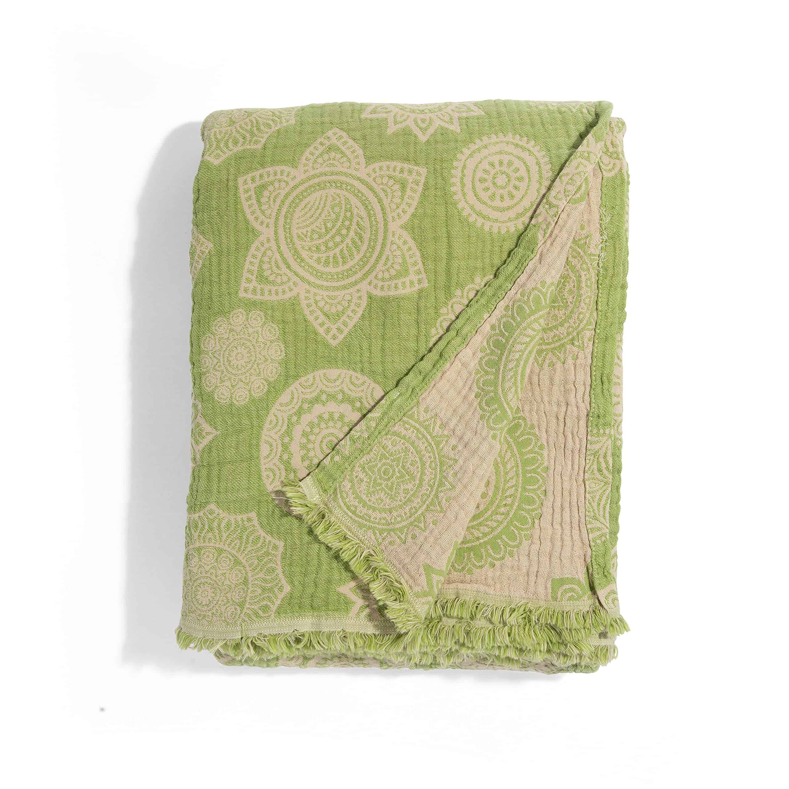 Manta Turca InfuseZen con Estampado de Medallón Floral -