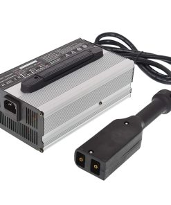 Cargador de batería de 36 voltios y 15 amperios con mango