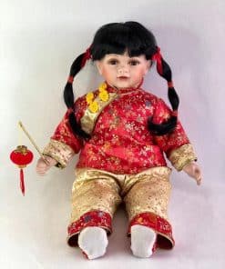 Muñeca China Bebé Sentada de Porcelana Jmisa de 26"