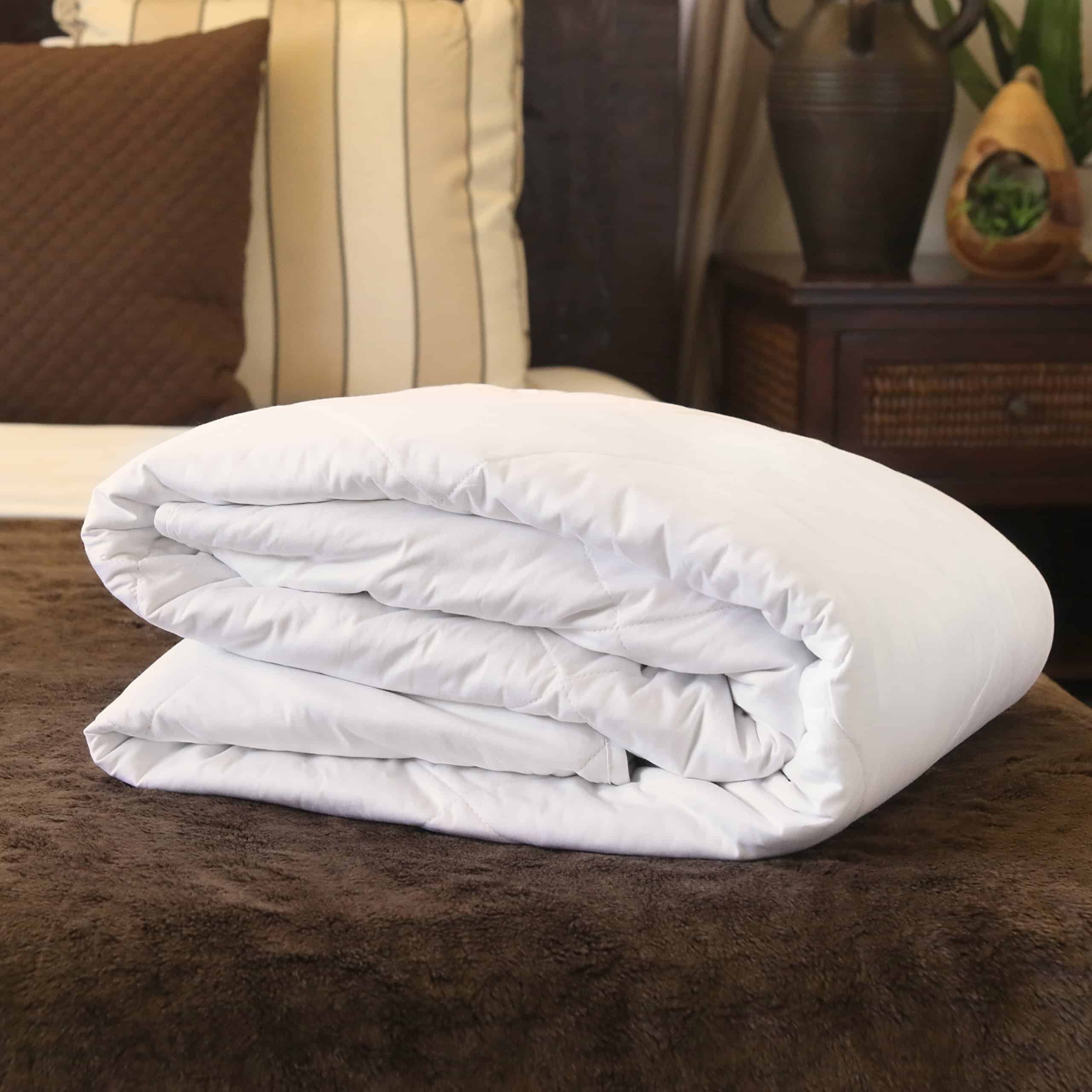 Edredón Relleno de Seda Premium de Silk Bedding Direct.