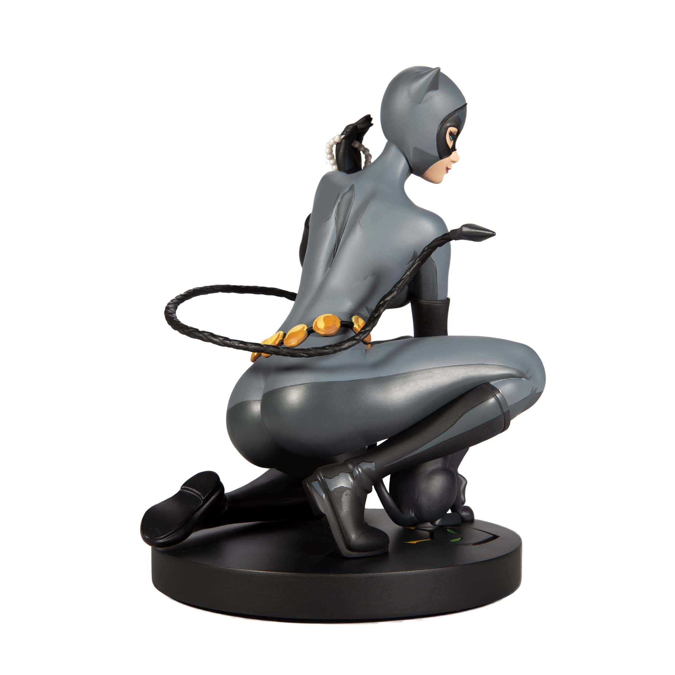 McFarlane Toys - DC Direct - DC Designer Series Catwoman - Imagen 5