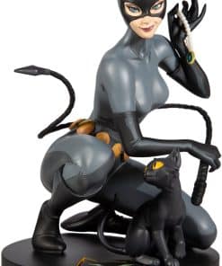 McFarlane Toys - DC Direct - DC Designer Series Catwoman