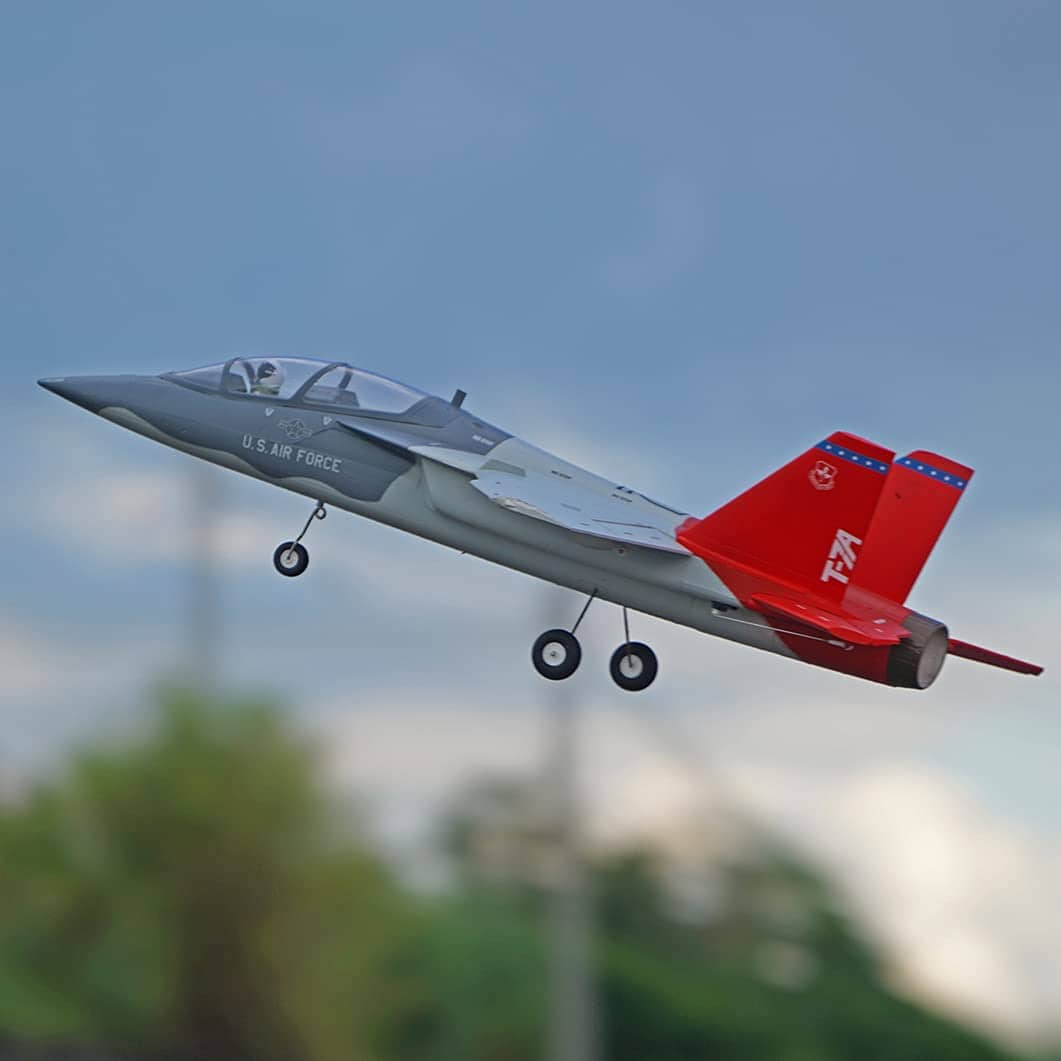 Avión RC XFLY-MODEL T-7A Red Hawk 64mm EDF Jet 4s PNP - Imagen 5