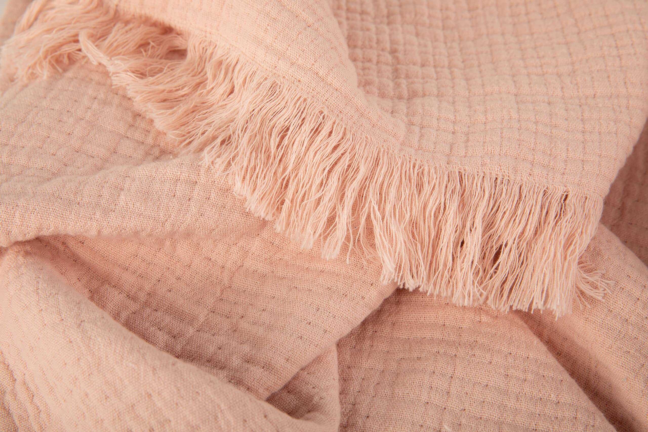 Manta de Muselina Rosa Rubor Suave con Flecos, Mantas de - Imagen 8