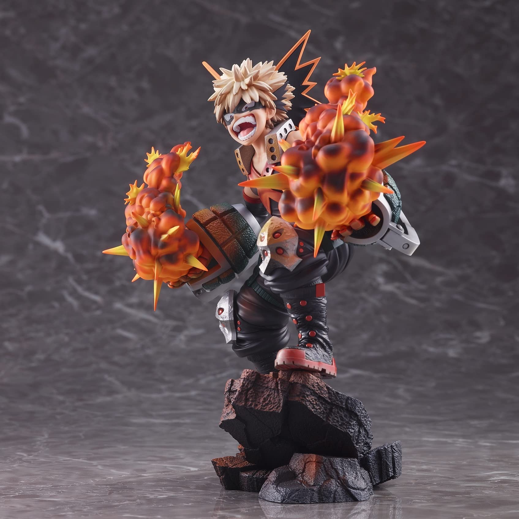 Figura My Hero Academia: Katsuki Bakugo a Escala 1:8 de la - Imagen 8