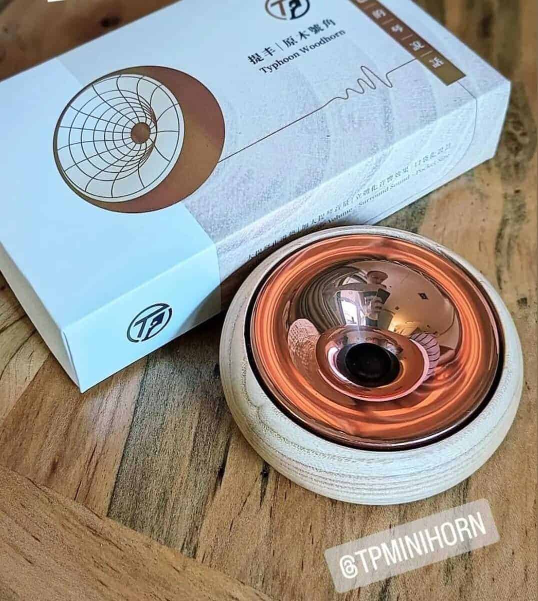 Soporte para cordón de cello Typhoon Woodhorn (Hecho en