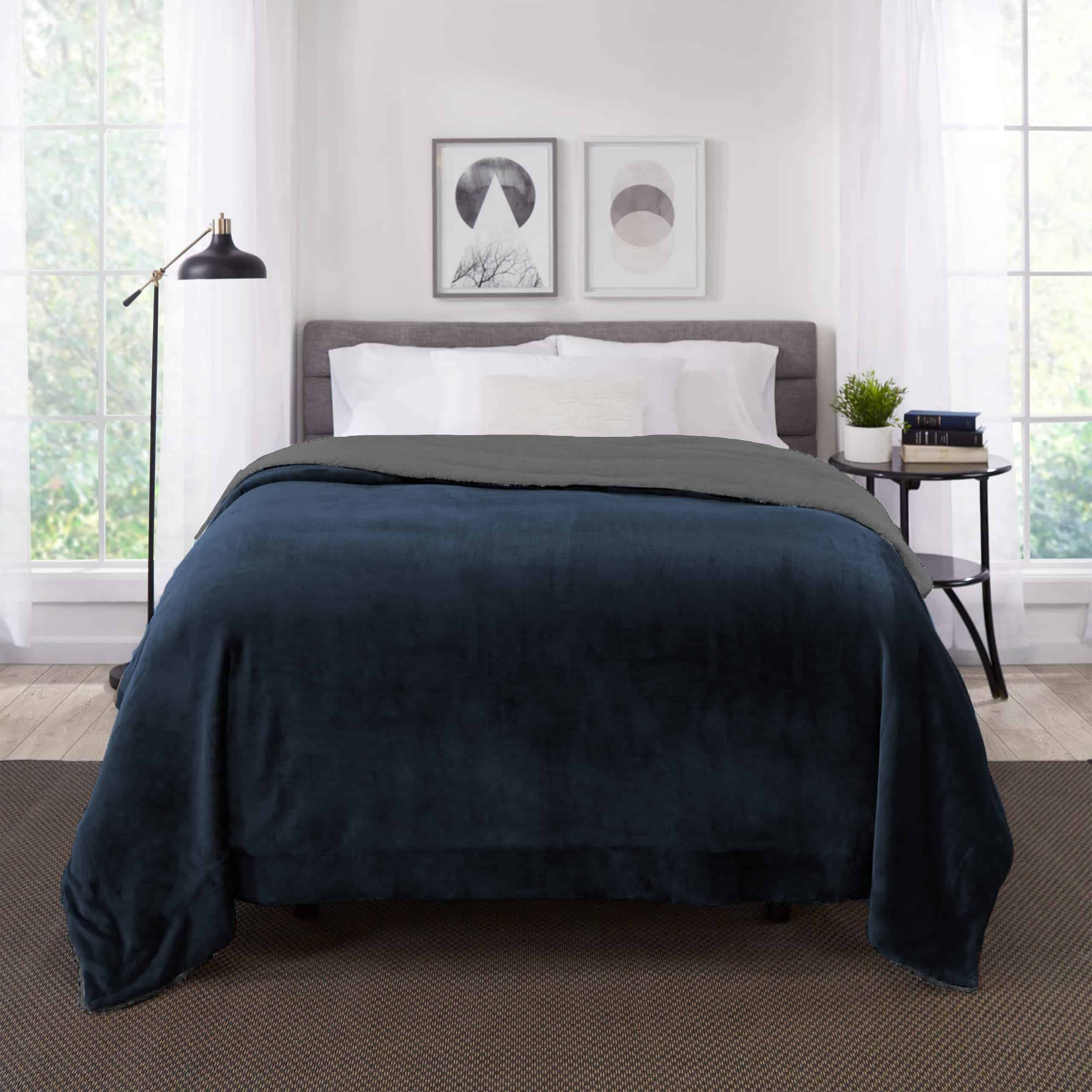 Manta de Lana Sherpa Genteele Súper Suave -Marino/Gris - Imagen 5