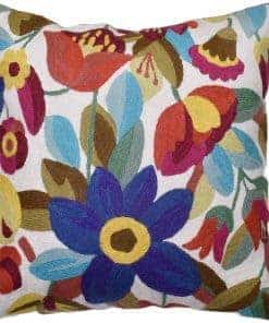 Funda de cojín con diseño de flores de cachemira en crema y