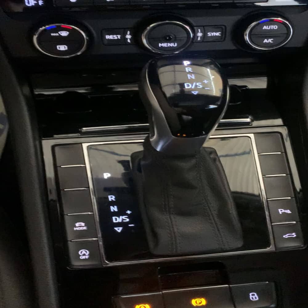 Kit de retrofit de perilla de cambio LED automática LHD - Imagen 8