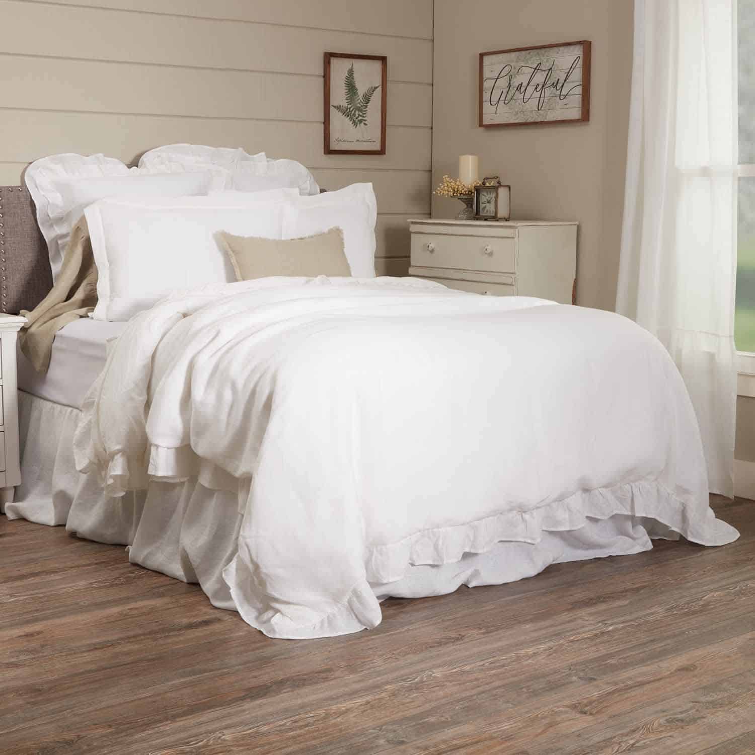 Piper Classics Provincial Linen White Ruffled Queen Duvet