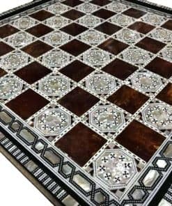 Tablero de ajedrez de nácar egipcio incrustado artesanal