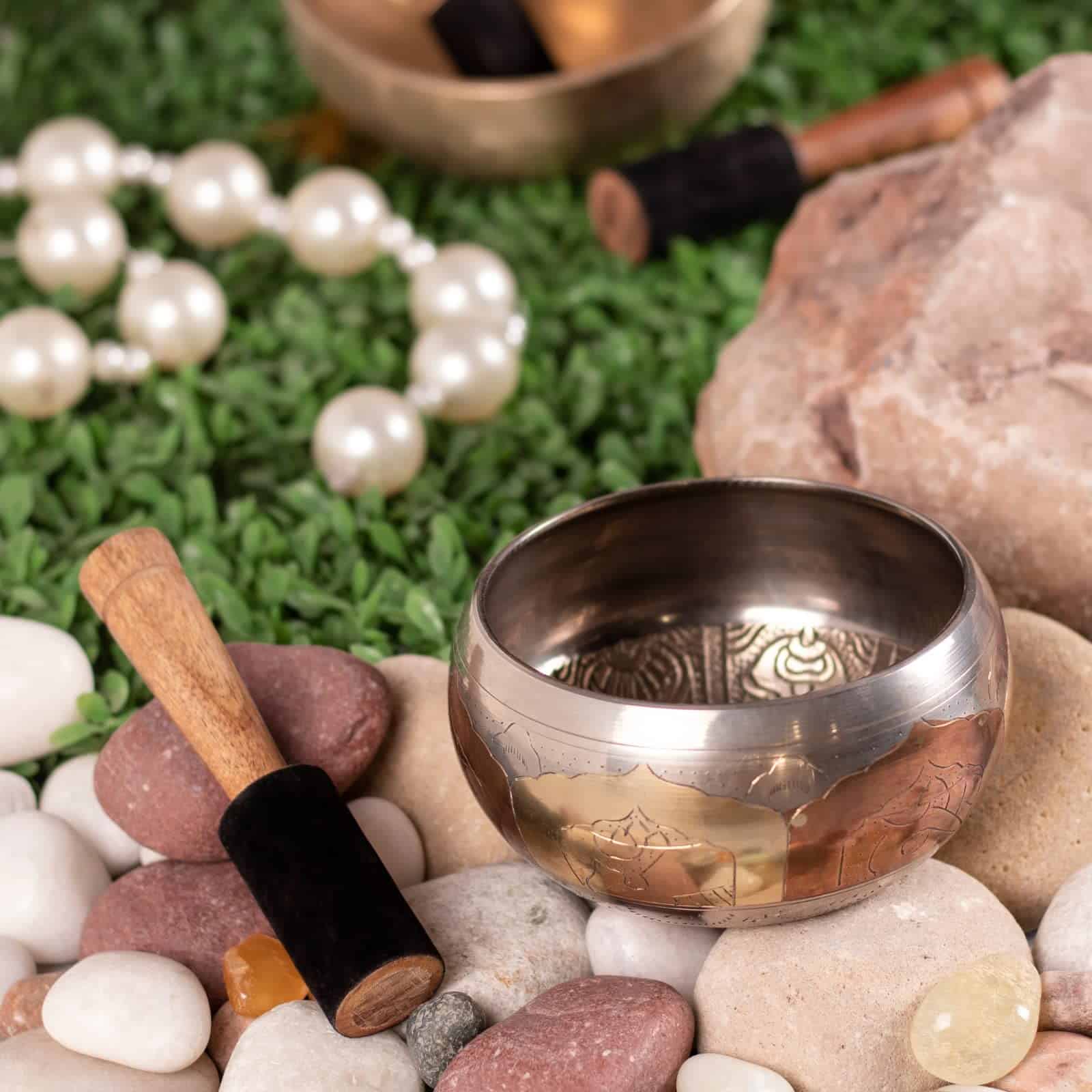 Set de Cuenco Tibetano Cosynee con Color Plateado de Cobre - Imagen 7