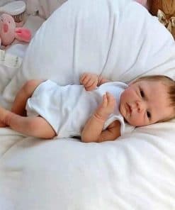Muñeca Bebé EURORA Niña, 18 Pulgadas Cuerpo de Vinilo de