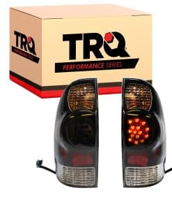 Conjunto de luces traseras de rendimiento TRQ izquierda y