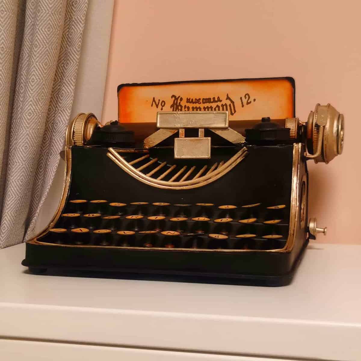 Alcancía Retro Vintage de Lata con Modelo de Máquina de - Imagen 10