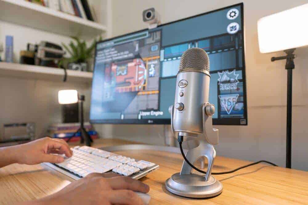 Blue Yeti Microfono (Plata) con Brazo de Soporte - Imagen 7