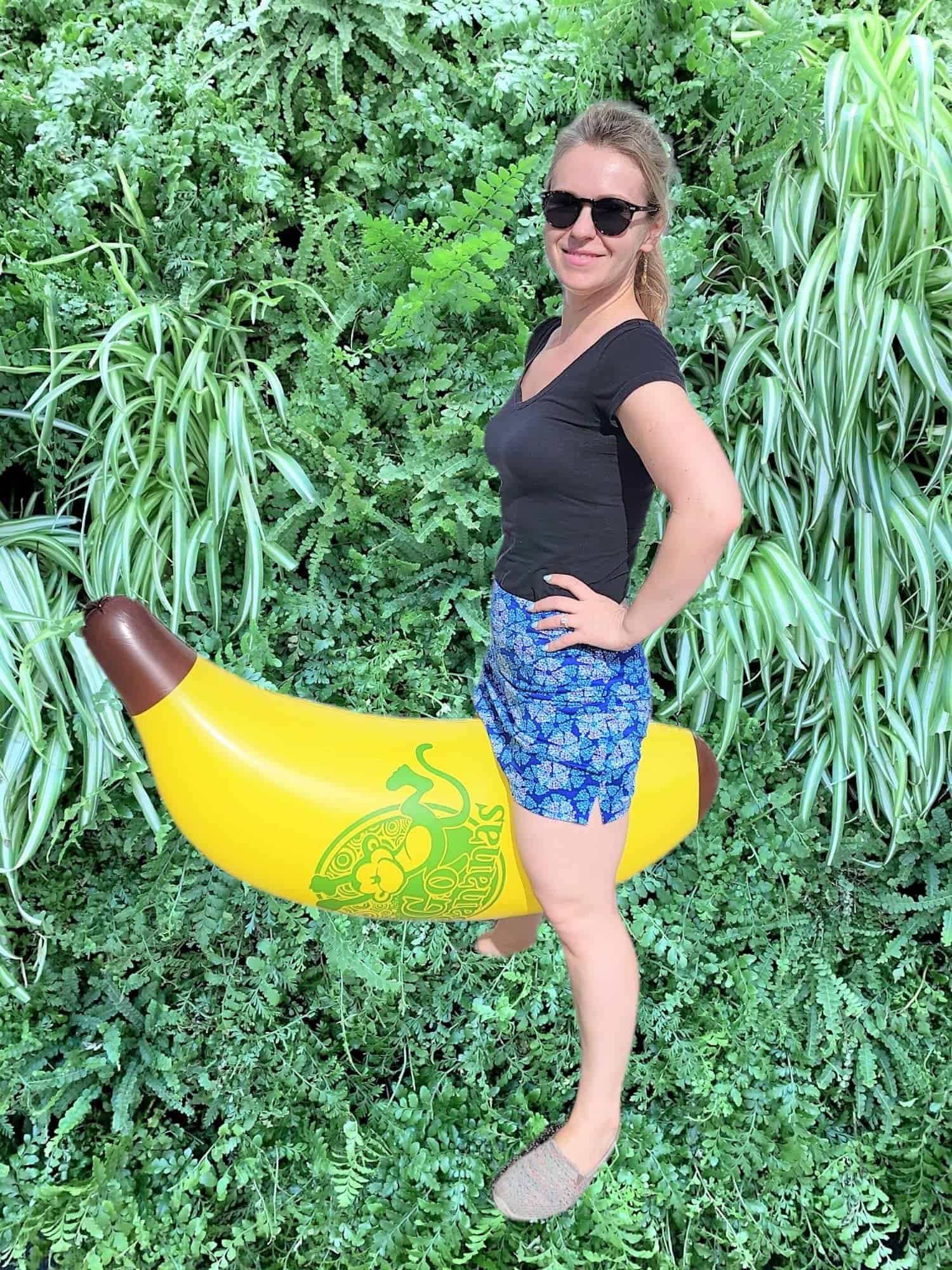 Paquete de 12 Plátanos Inflables Amarillos (46") de Vinilo. - Imagen 6