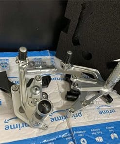 Juego de Estribos Traseros Ajustables para Piloto