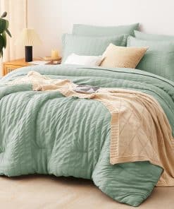 Juego de edredón completo CozyLux con sábanas verde salvia